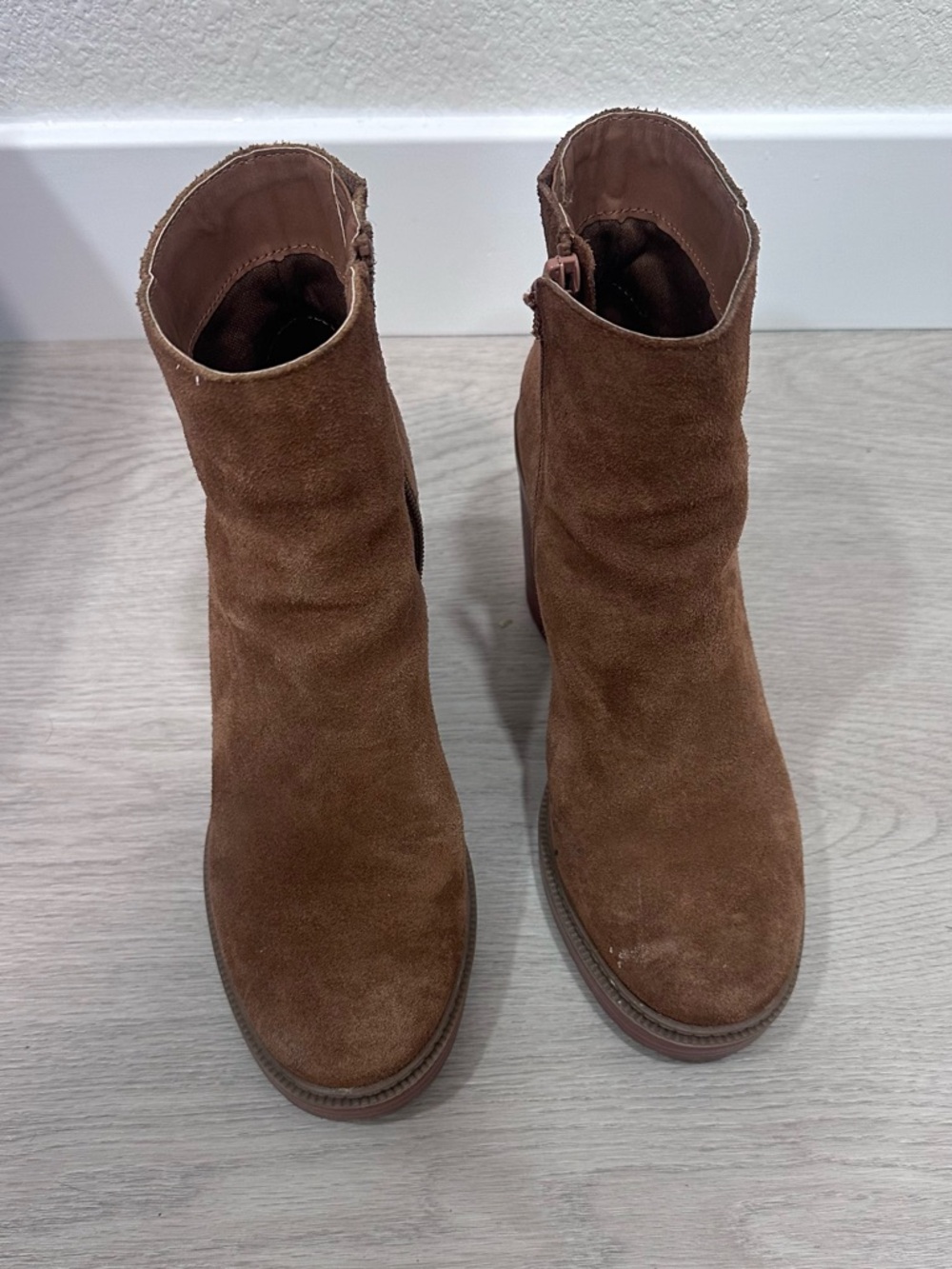 Crown Vintage Brown Suede Ankle Booties